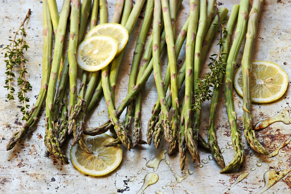 8 Seasonal Foods To Eat Now For Their Health Benefits