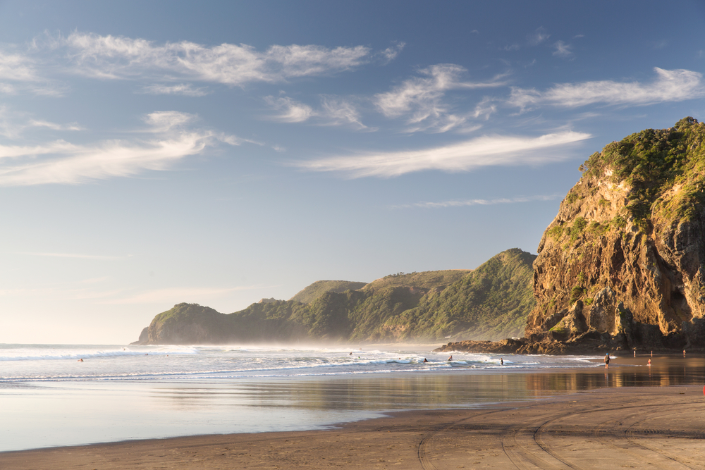 piha beach