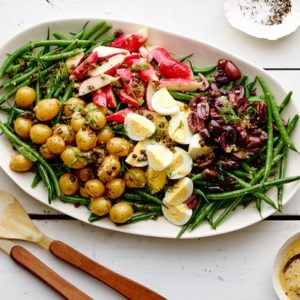 Green bean nicoise salad