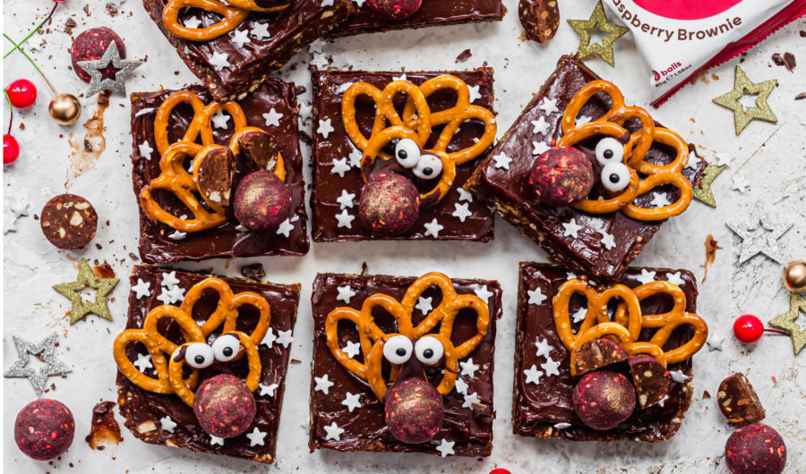 Vegan No-Bake Reindeer Brownies