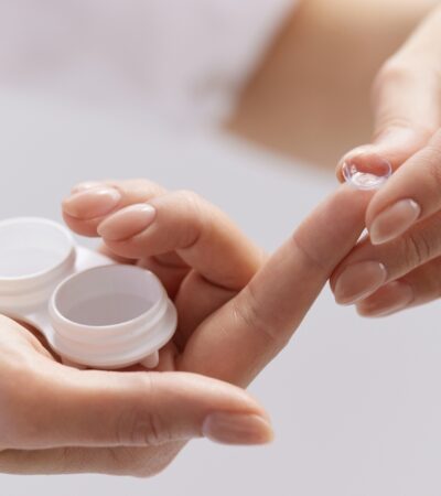 Contact Lens Hygiene: The Dos and Don’ts