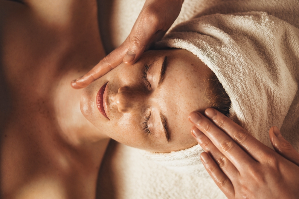 London's Best Spa Treatments For Lymphatic Drainage, De-Puffing & Circulation